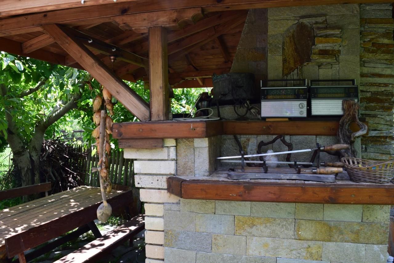 Дома для отпуска Villa Kabasanov Смолян-24
