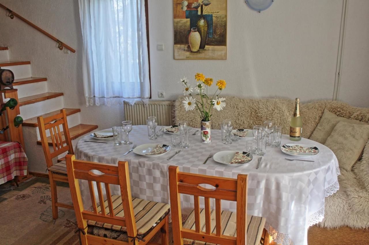 Дома для отпуска Villa Kabasanov Смолян-7